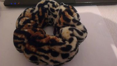 Лот: 3121583. Фото: 1. Резинка и повязка для волос одним... Другое (ювелирные изделия, бижутерия, часы)