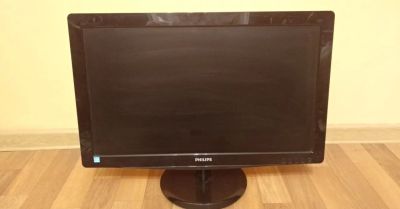 Лот: 12804362. Фото: 1. Монитор Philips 226V3LSB/00 22... ЖК-мониторы