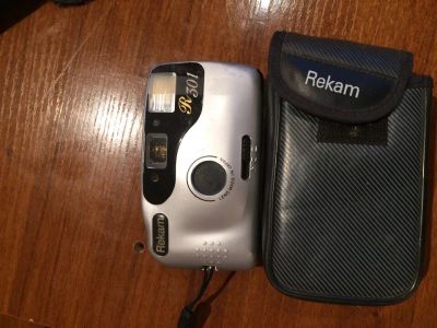 Лот: 8953961. Фото: 1. Фотоаппарат плёночный rekam R-301... Плёночные компактные
