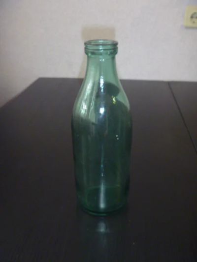 Лот: 19255557. Фото: 1. Молочная бутылка СССР. 1 литр... Предметы интерьера и быта