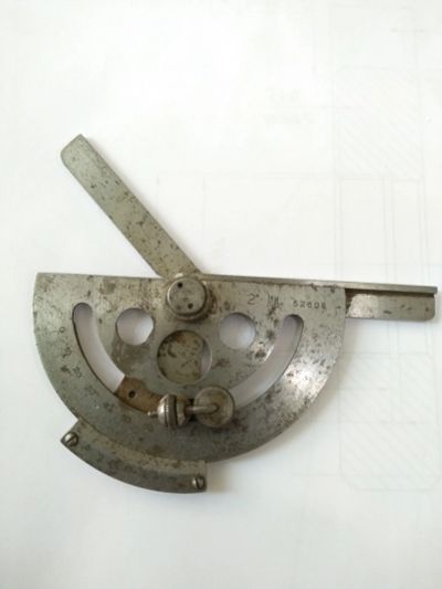 Лот: 16299022. Фото: 1. Угломер. Ручной инструмент