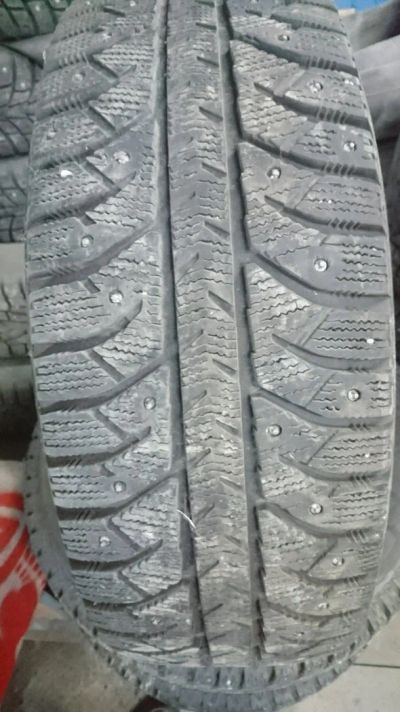 Лот: 12520378. Фото: 1. Bridgestone ice cruiser 7000. Шины