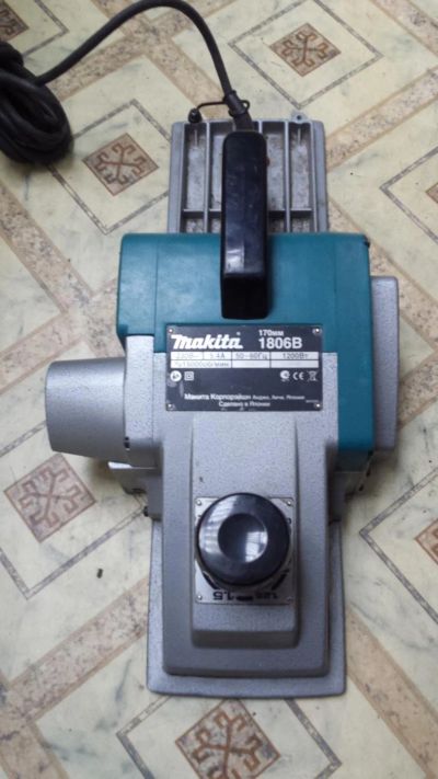 Лот: 8919435. Фото: 1. Рубанок. Электроинструмент