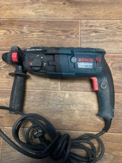 Лот: 18621088. Фото: 1. Перфоратор bosch gbh 240. Электроинструмент