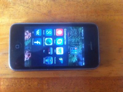 Лот: 3930128. Фото: 1. Iphone 3Gs 16Gb. Смартфоны