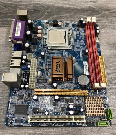 Лот: 16370142. Фото: 1. Компактная плата под LGA 775... Материнские платы