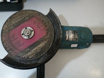 Лот: 16944443. Фото: 1. УШМ, Болгарка Makita GA9020 (0512-04... Электроинструмент