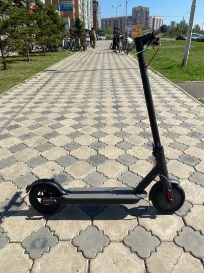 Лот: 16164581. Фото: 1. Электросамокат Ninebot. Электросамокаты, гироскутеры, сигвеи
