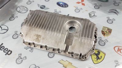 Лот: 23591569. Фото: 1. Поддон Audi A6 BDW 06E103604G. Двигатель и элементы двигателя