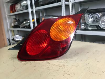 Лот: 25639705. Фото: 1. Задний правый фонарь Toyota Soarer... Оптика и освещение