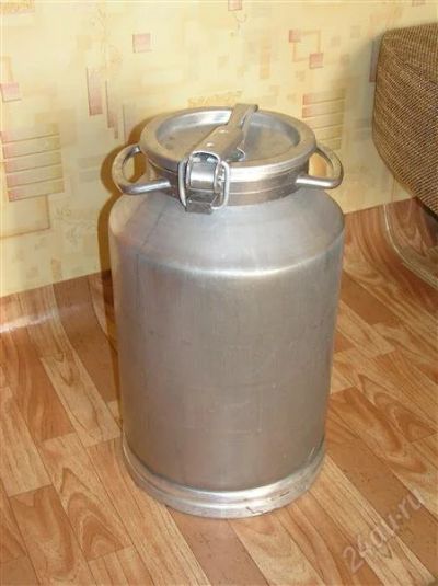 Лот: 964423. Фото: 1. Алюминиевая фляга. Другое (посуда, кухонная утварь)