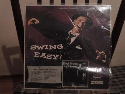 Лот: 5530230. Фото: 1. LP пластинка Frank Sinatra Swing... Аудиозаписи
