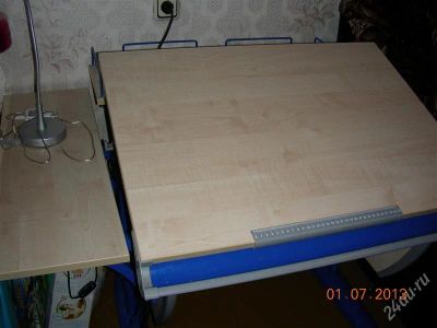 Лот: 2943315. Фото: 1. Парта ДЕМИ со стулом + чехол. Столики, стулья, парты