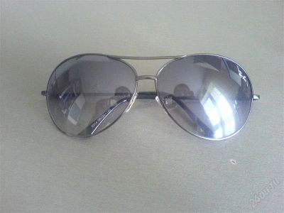 Лот: 943693. Фото: 1. Ray ban aviator. Очки солнцезащитные