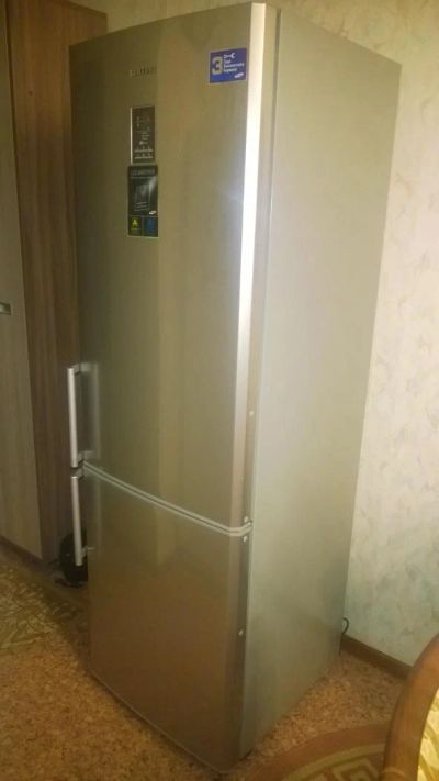 Лот: 2381757. Фото: 1. Холодильник Samsung RL-40 ZGPS. Холодильники, морозильные камеры