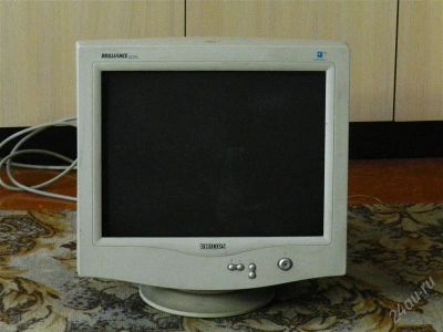 Лот: 2630589. Фото: 1. Монитор Philips 17 дюймов. ЭЛТ-мониторы