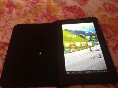 Лот: 4357114. Фото: 1. Планшет 7 дюймов Acer A101 с 3G... Планшеты