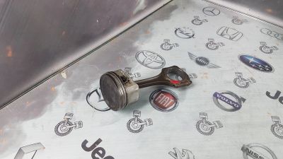 Лот: 23587346. Фото: 1. Шатун Mercedes-Benz S600 M137E58... Двигатель и элементы двигателя
