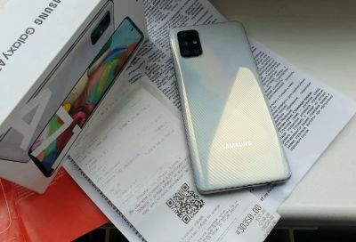 Лот: 17705104. Фото: 1. Samsung Galaxy A71 128gb РСТ. Смартфоны