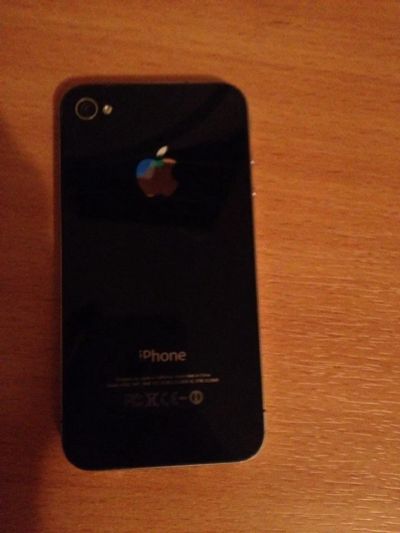 Лот: 3598903. Фото: 1. iPhone 4 32gb в идеале, полный... Смартфоны