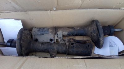 Лот: 11256593. Фото: 1. Стойки задние Toyota corona premio. Ходовая, подвеска, рулевое управление
