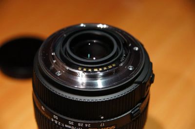 Лот: 3138027. Фото: 1. Sigma AF 17-70mm F2.8-4 DC MACRO... Объективы