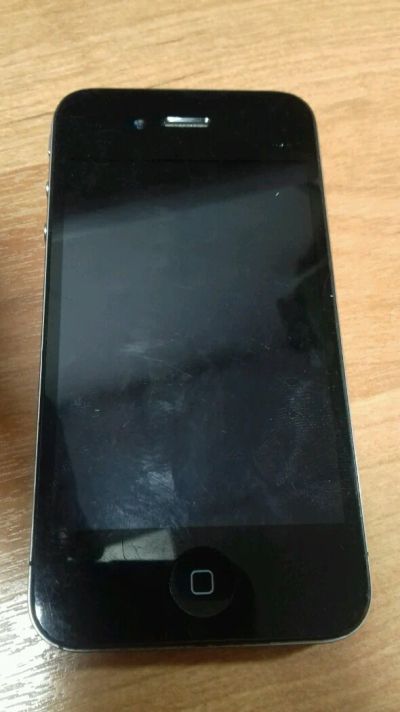 Лот: 11072082. Фото: 1. Apple iPhone 4 (3462). Смартфоны