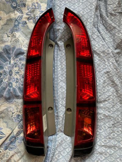 Лот: 24947681. Фото: 1. Фары фонари задние Honda Stream. Оптика и освещение