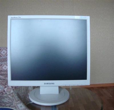 Лот: 518848. Фото: 1. Монитор Samsung 710N (сдох процессор... ЖК-мониторы