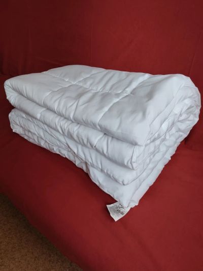 Лот: 20871136. Фото: 1. Одеяло "Crazy Getup" 140x205. Одеяла, подушки