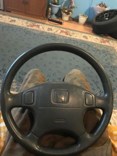 Лот: 10604527. Фото: 1. Руль в сборе с подушкой от Honda... Салон