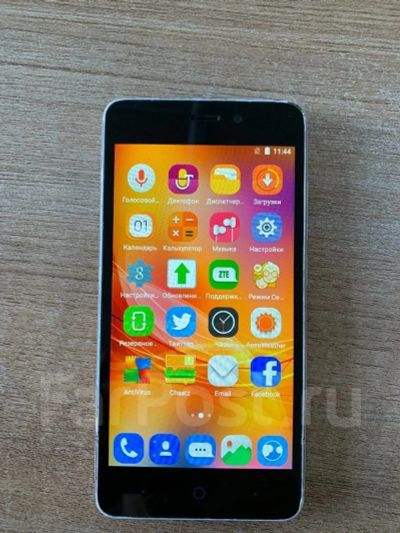 Лот: 15309598. Фото: 1. смартфон zte blade a3 t220 б/у. Смартфоны