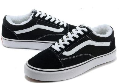 Лот: 10758031. Фото: 1. Кеды Vans Old Skool (200001) отличные. Кеды, кроссовки, слипоны