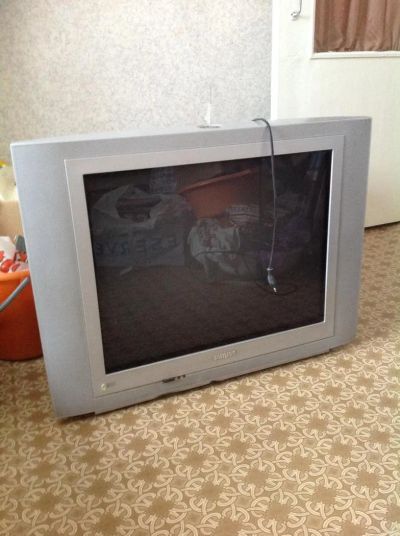 Лот: 10671317. Фото: 1. Телевизор Philips диагональ 72... Телевизоры