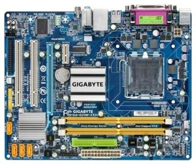 Лот: 1251095. Фото: 1. GigaByte G31M-ES2L. Материнские платы