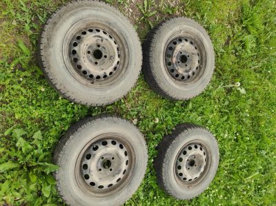 Лот: 17951294. Фото: 1. Колёса Bridgestone. Шины на дисках