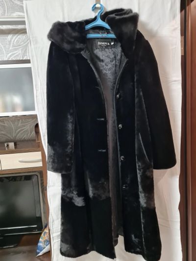Лот: 18405134. Фото: 1. Мутоновая шуба. Верхняя одежда