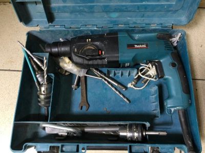 Лот: 14856429. Фото: 1. Перфоратор сетевой Makita HR2450... Электроинструмент