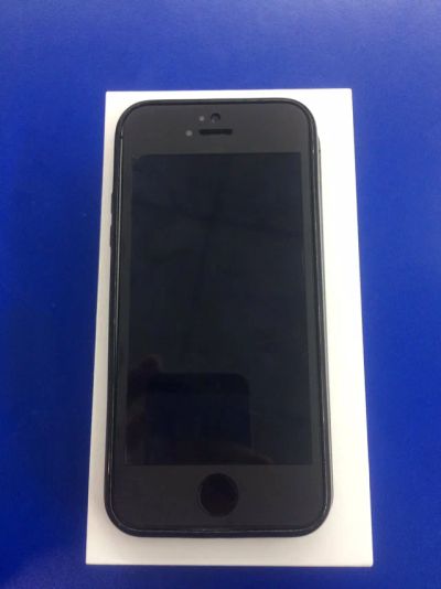 Лот: 12842886. Фото: 1. iPhone 5s 64gb. Смартфоны