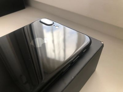 Лот: 15758019. Фото: 1. Apple iPhone 7 Plus 128Gb Jet... Смартфоны