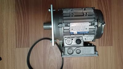 Лот: 19422185. Фото: 1. Электродвигатель Technobi S.r... Электродвигатели