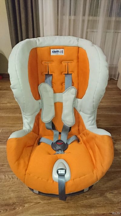Лот: 13319642. Фото: 1. Детское автокресло с isofix CAM... Детские автокресла