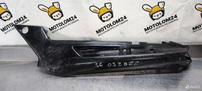 Лот: 22463191. Фото: 1. Пластик хвоста левый Kawasaki... Запчасти