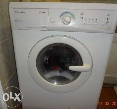 Лот: 3945417. Фото: 1. Electrolux EWS 1020. Стиральные машины