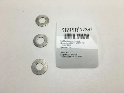Лот: 20389058. Фото: 1. Шайба пружины клапана Nissan Laurel... Двигатель и элементы двигателя
