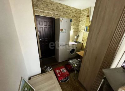 Лот: 25729996. Фото: 1. комната , Красноярск улица Светлова... Квартиры, студии