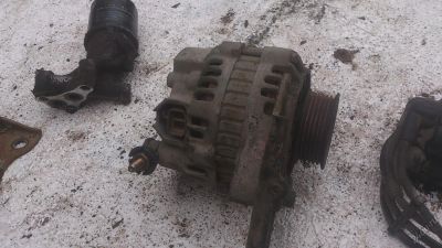 Лот: 5806215. Фото: 1. Генератор Nissan Primera, Bluebird... Двигатель и элементы двигателя
