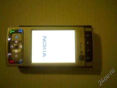 Лот: 664436. Фото: 1. продам nokia n95-1 silver ориг... Кнопочные мобильные телефоны