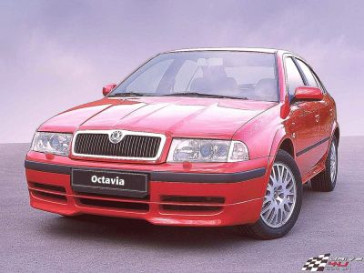 Лот: 10444060. Фото: 1. чехлы автомобильные skoda octavia. Чехлы, коврики, оплетки руля