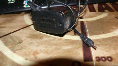 Лот: 13268042. Фото: 1. Зарядное устройство Nokia AC-3E... Зарядные устройства, блоки питания, адаптеры сетевые для смартфонов
